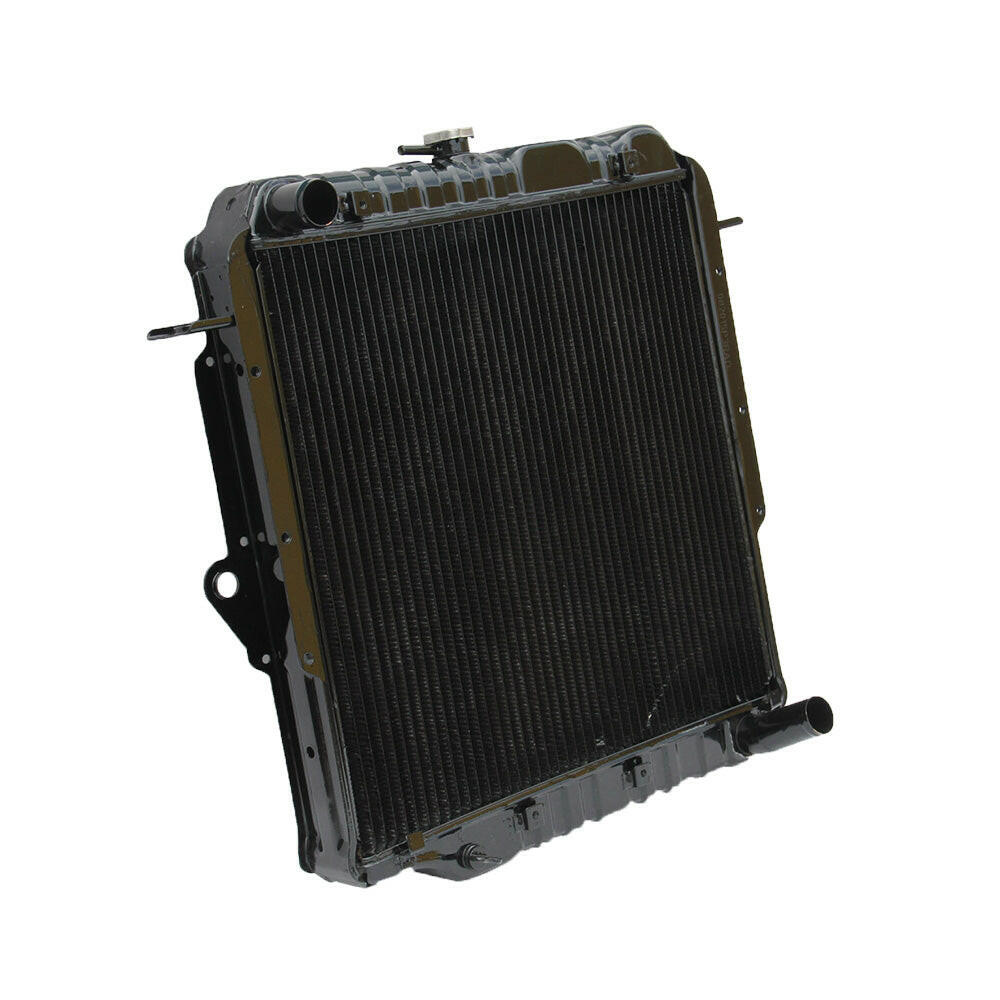 4 Row Radiator Suitable For Toyota Land Cruiser 70 Series HZJ75 1HZ75 1990–2001