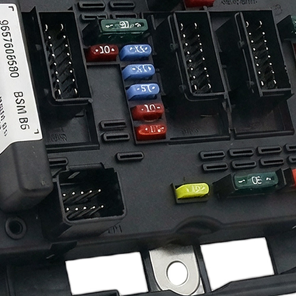 Fuse Box Suitable for Peugeot Citroen 207 307 308 407 508 C3 C4 C5 9657608580 - XQ1