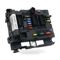 Fuse Box Suitable for Peugeot Citroen 207 307 308 407 508 C3 C4 C5 9657608580 - ZT2