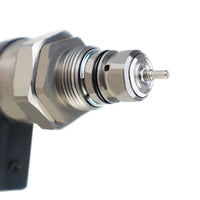 {{ Valve Fuel Common Rail Pressure Regulator Suitable For Mercedes-Benz GL ML 350 }} - Buy Car Parts Online at {{ Kaka Auto Parts }}.