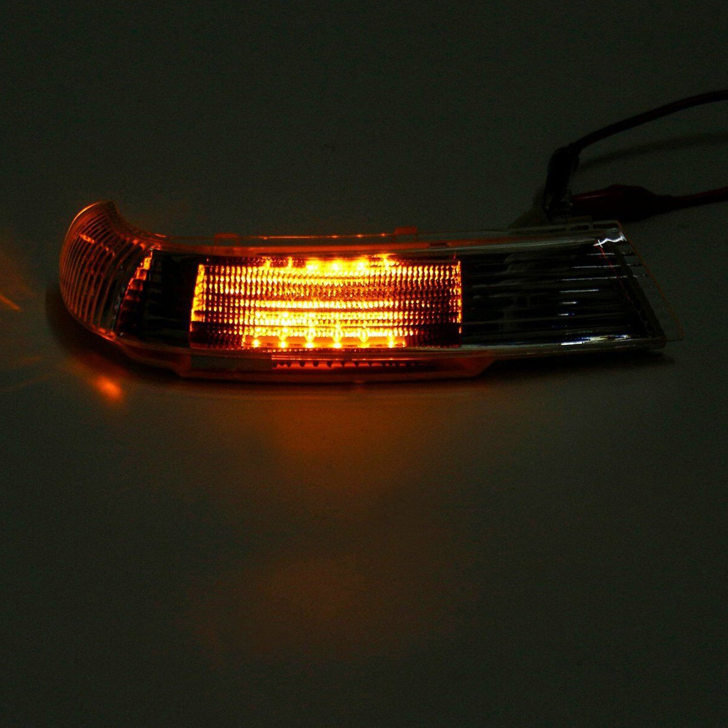 Front Right Wing Mirror Indicator Suitable For VW Touareg 7L 2003-2011